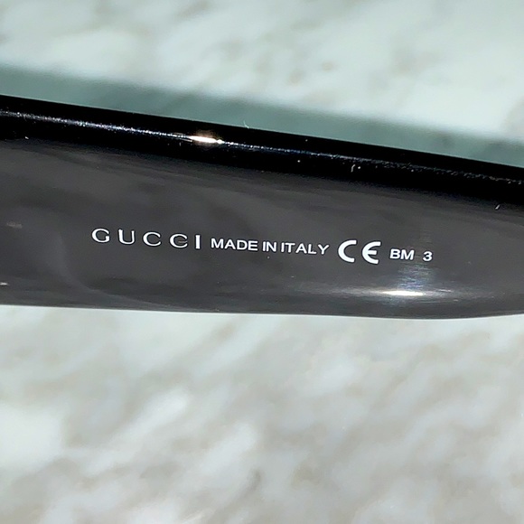 GUCCI ‘GG’ logo square sunglasses oversized - Picture 7 of 10